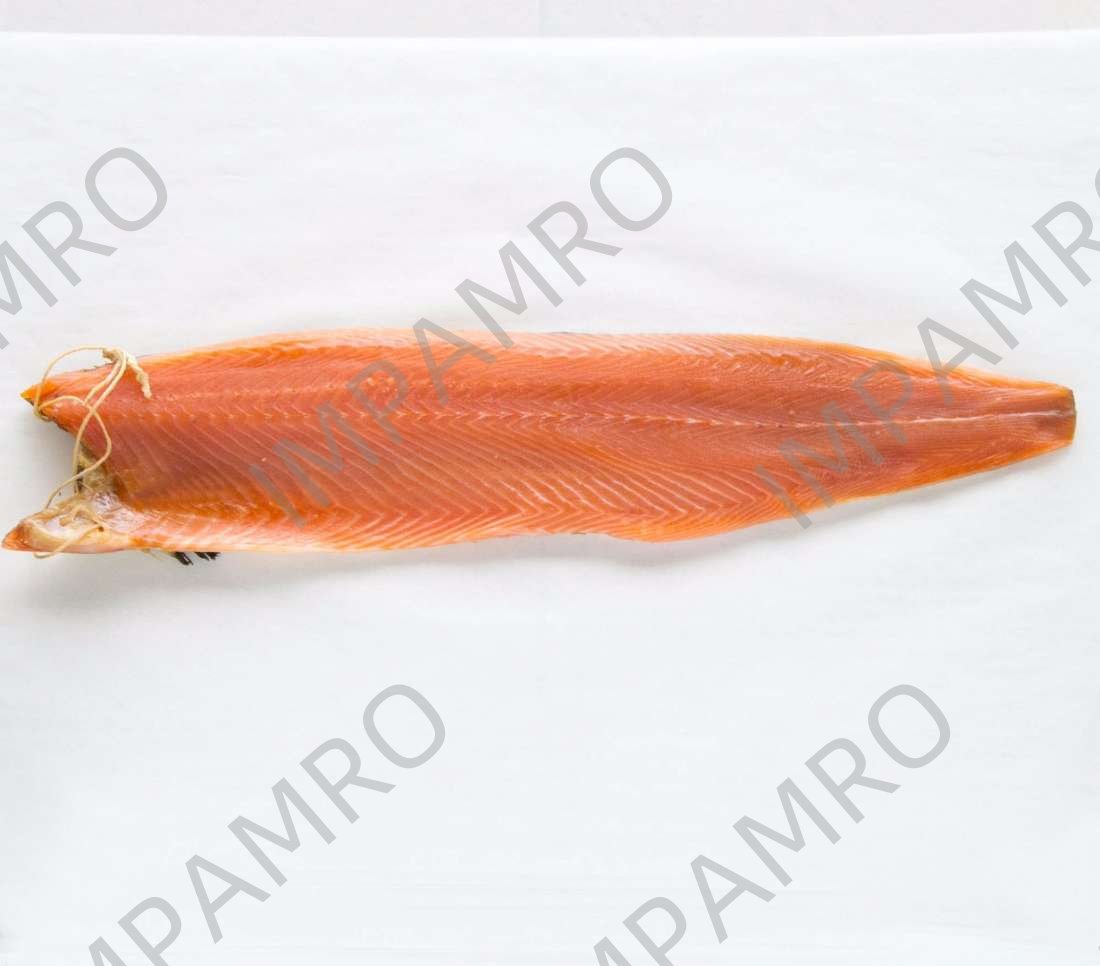 000938 SALMON WHOLE SMOKED