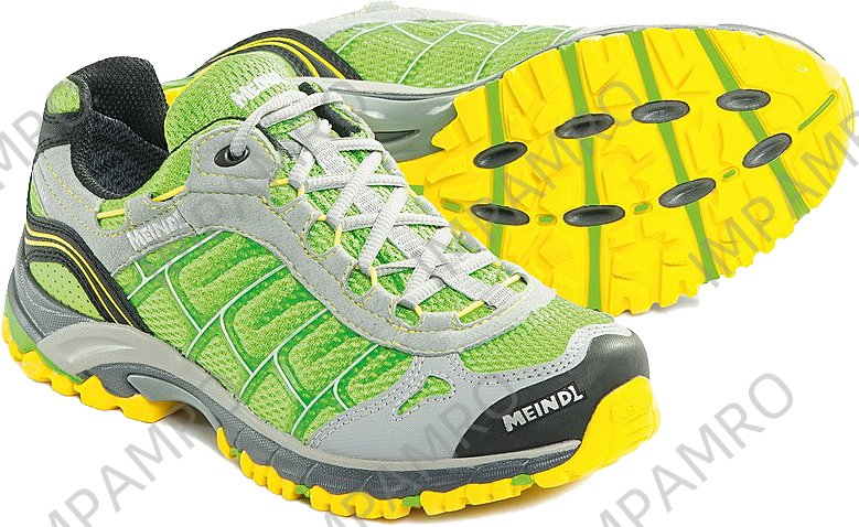 JOGGING SHOES 25.5CM