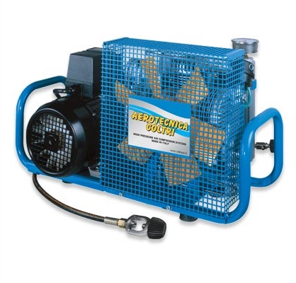 330469 - 空气压缩机AEROTEHNICA MCH/13ET型 235升/分钟