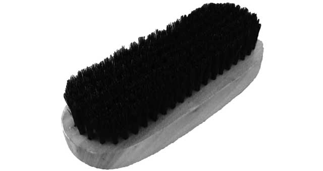 110977 BRUSH SHOE POLISHING