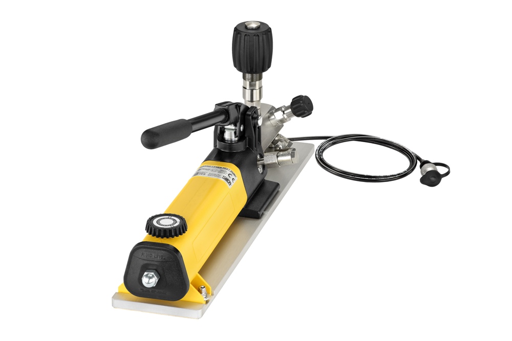 651645 PUMP TEST DESK TOP HYDRAULIC, P 700T