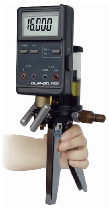 651554 CALIBRATOR PRESSURE DIGITAL, RECHARGEABLE CLIP-ON PI670