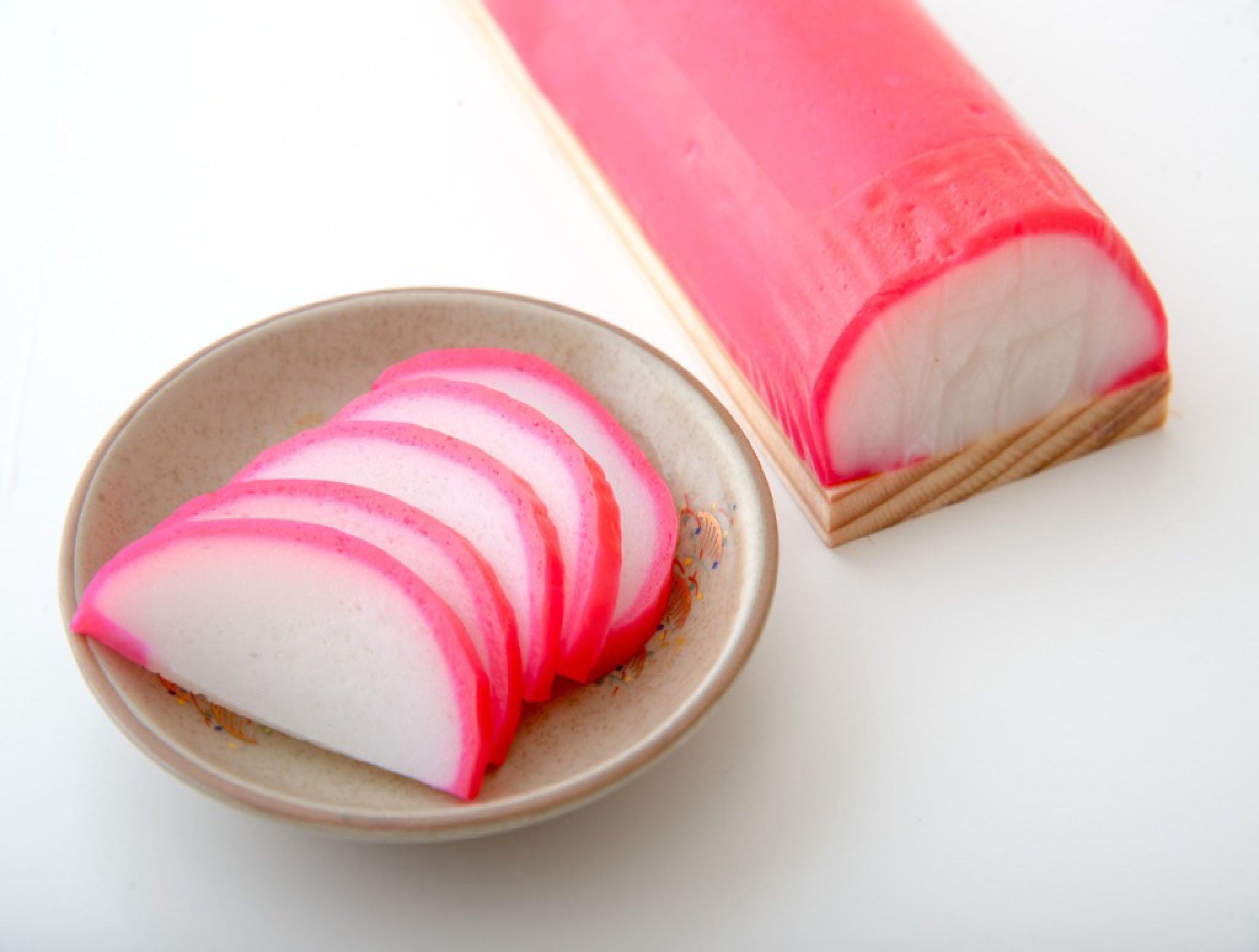 000984 FISH PASTE STEAMED (KAMABOKO)