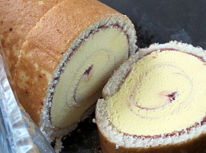 001544 CAKE ROLLED W/ICE CREAM FROZEN, 6'S/PKT