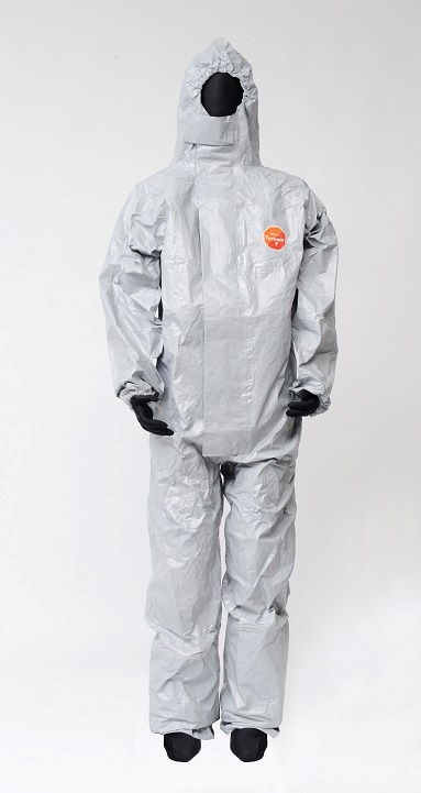 330995 CHEMICAL PROTECTION SUITS, DISPOSABLE TYCHEM F SIZE M